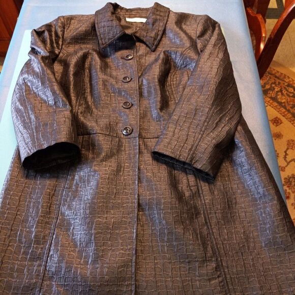 Laura Plus Women's Textured Button down Black Jacket - Picture 1 of 9